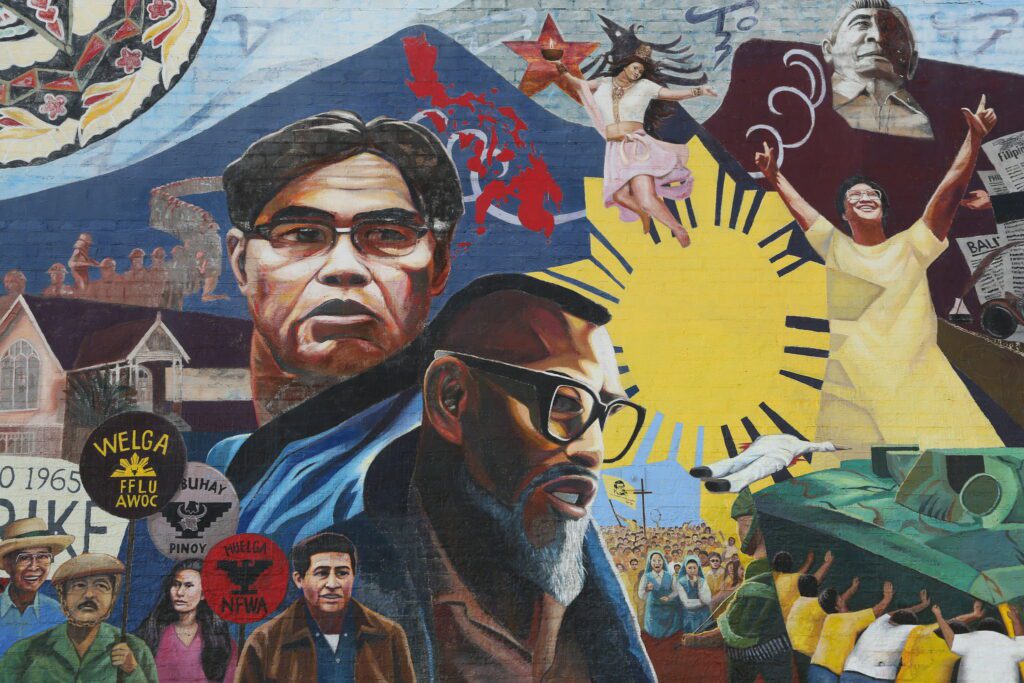 Photo of a mural showing Filipino leaders throughout history